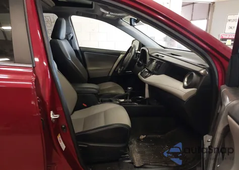 2018 Toyota Rav4 Limited z USA, uszkodzony, nr VIN JTMDFREV4JD246116